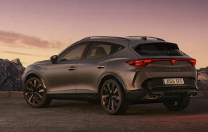 Stupenda Cupra Formentor 2