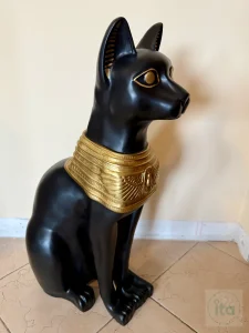 Statua della dea Bastet in vetroresina dipinta a mano - Image 02 (August 21, 2026)