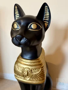 Statua della dea Bastet in vetroresina dipinta a mano - Image 07 (August 21, 2026)